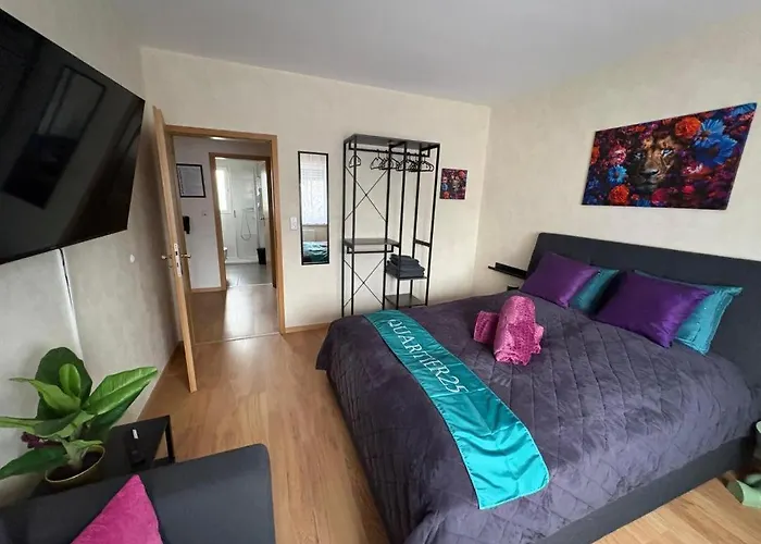 Neu! Quartier 25 *
